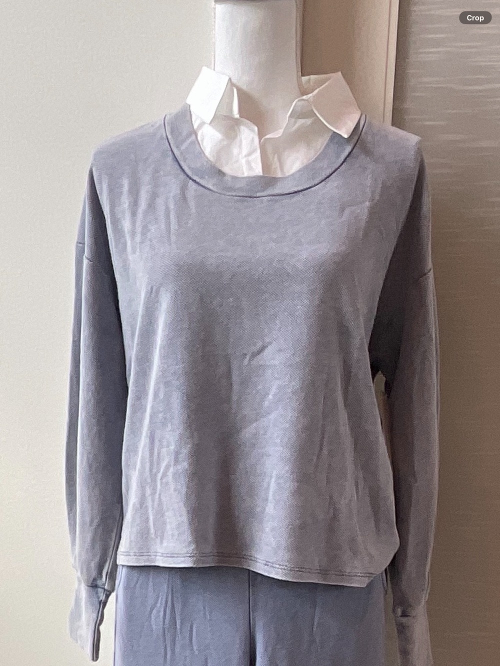 VENUS Light Gray Crewneck Pullover Sweatshirt